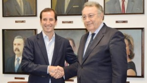 O presidente da Confederação de Agricultura e Pecuária do Brasil (CNA), João Martins, e o presidente da Associação dos Criadores de Nelore do Brasil (ACNB), Pedro Gustavo de Britto Novis